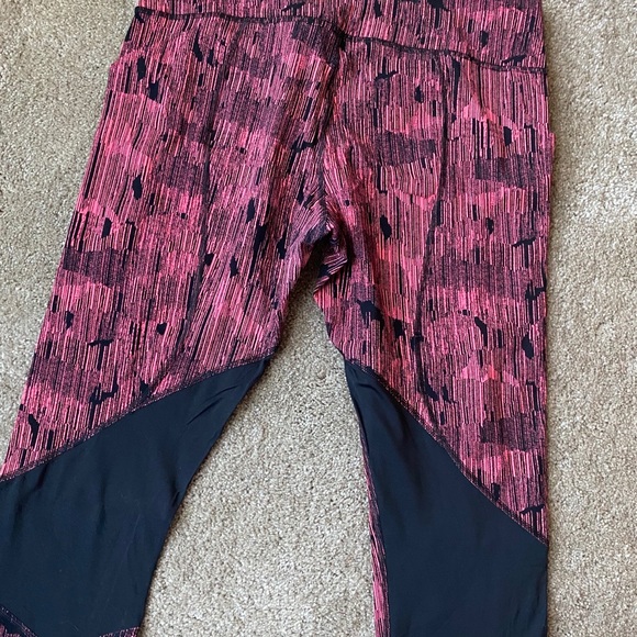 Pace Rivals Hot Coral and Black - Picture 2 of 5